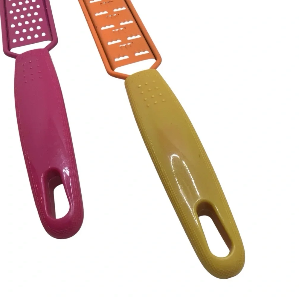 Rare Retro Avon 3pc Colorful Vintage Inspired Stainless Steel Grater Set